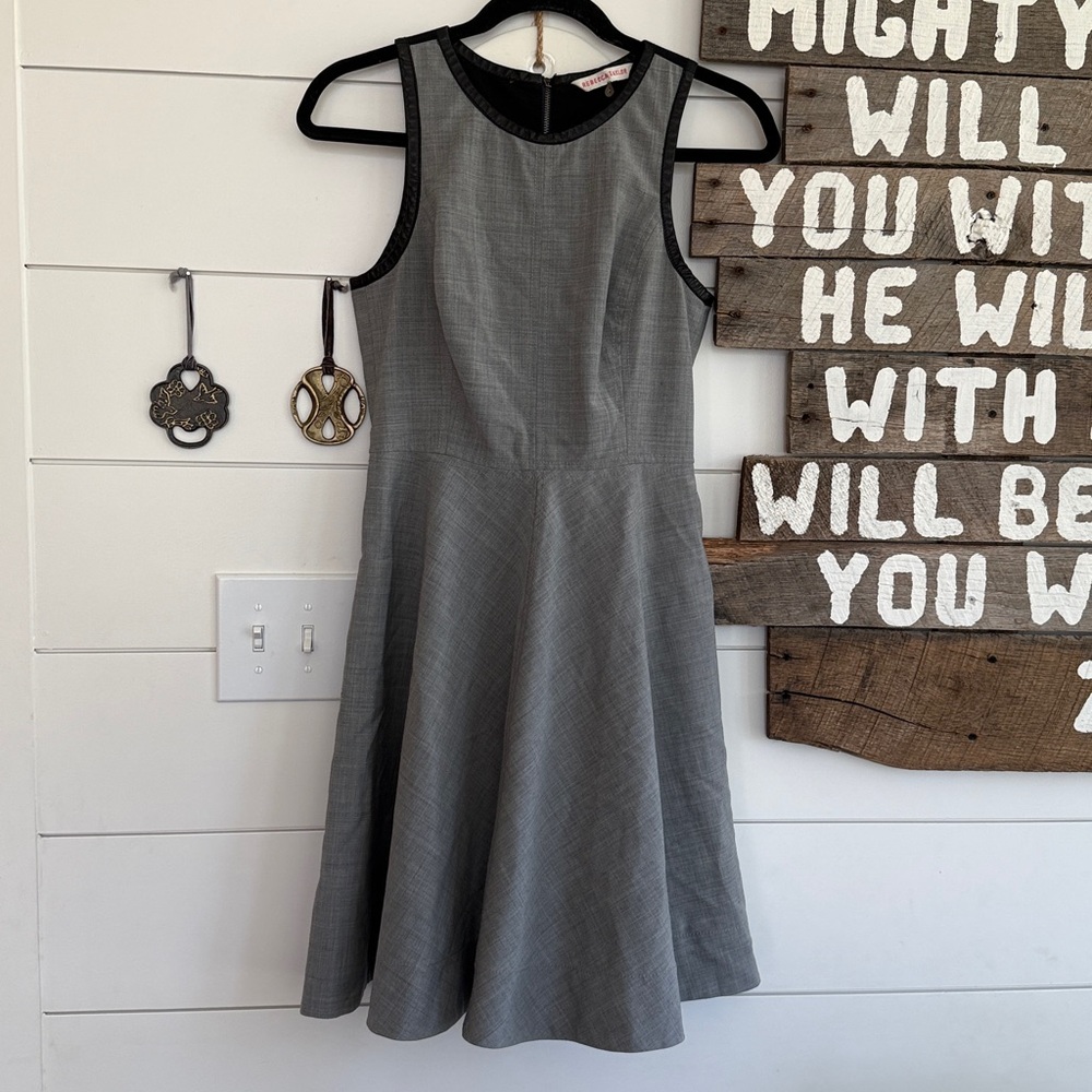 Rebecca Taylor Gray Sleeveless A-Line Dress with Black Trim